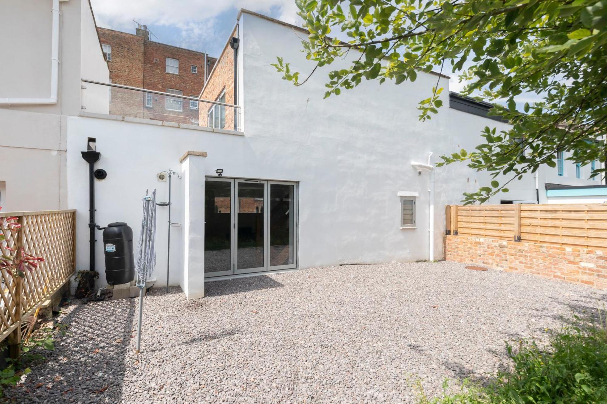 Contemporary 2 Bed Home In Lansdown Cheltenham Esterno foto