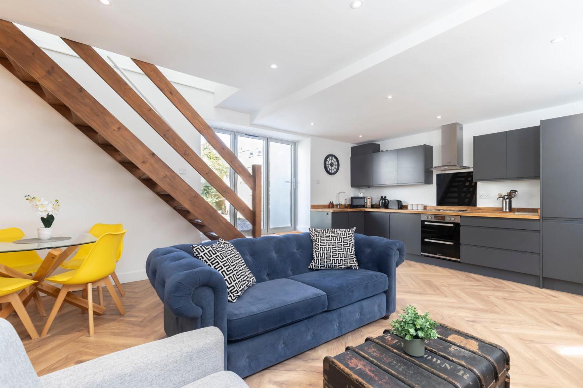 Contemporary 2 Bed Home In Lansdown Cheltenham Esterno foto